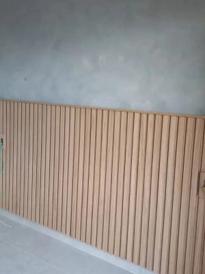 Ambiente elegante com móveis planejados, adaptados ao clima em Dourados, garantindo conforto e sofisticação.